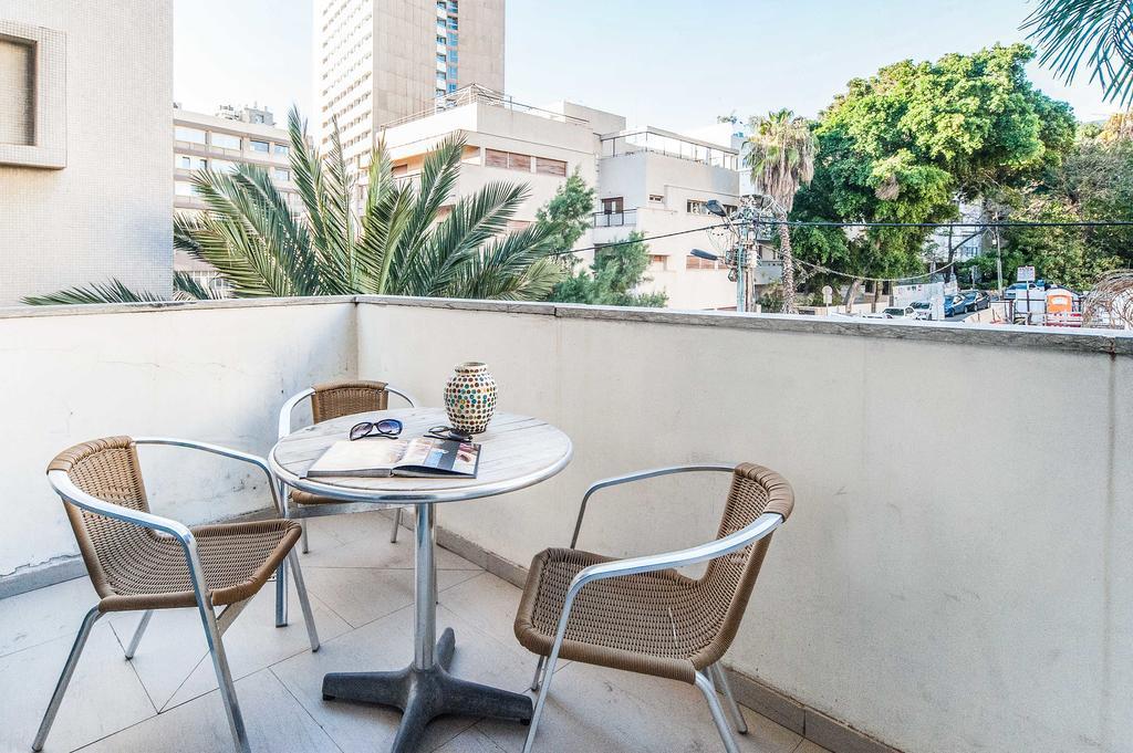 Lovely 1Bd W/ Private Balcony By Sea N' Rent Tel Aviv Exterior foto