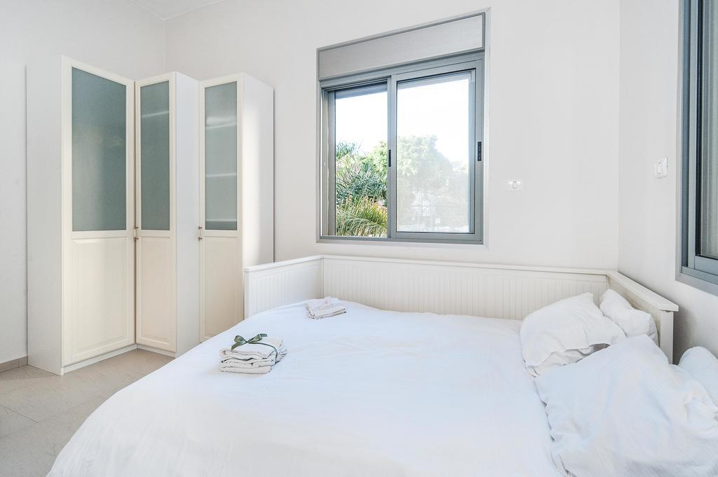 Lovely 1Bd W/ Private Balcony By Sea N' Rent Tel Aviv Exterior foto